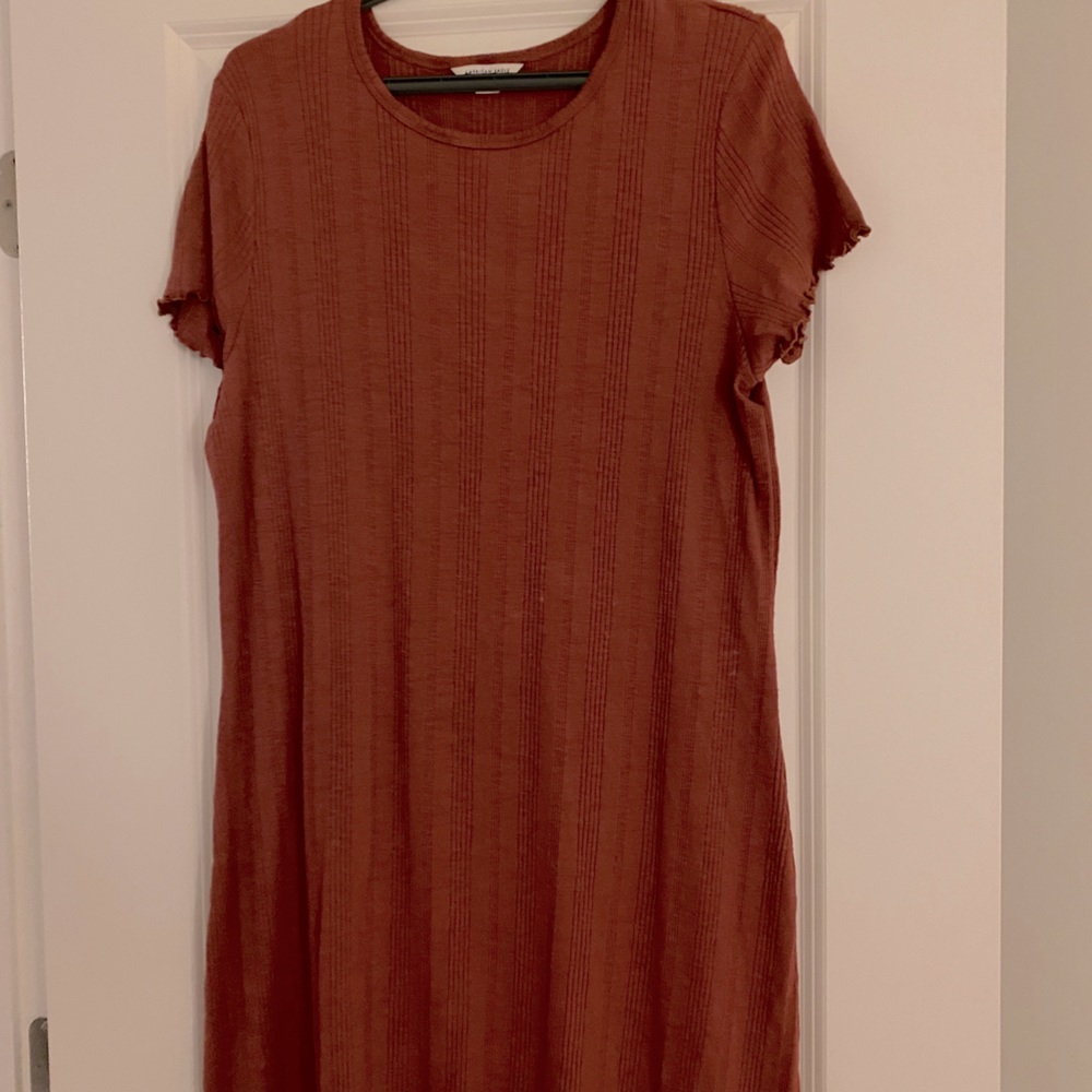 Cute burnt orange dress